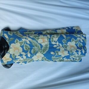 La Cabana All Night Long Blue Tropical Print Shift Dress, pit to pit is 18"